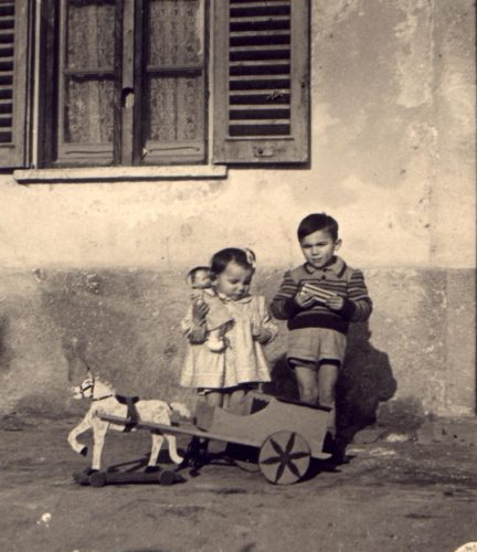 1945 Innocente Tino Baroni con sorella Carmen Fonte Famiglia Baroni